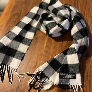 100% Cashmere Black and White Scarf (Made in Scotland)